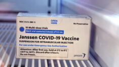 Administración Biden apoya el fin a la protección de propiedad intelectual para vacunas COVID-19