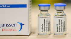 Bélgica deja de vacunar con Janssen a los menores de 41 años tras la muerte de una mujer