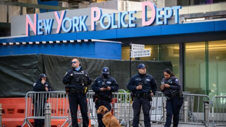 Nueva York aumenta vigilancia en sinagogas tras recientes amenazas