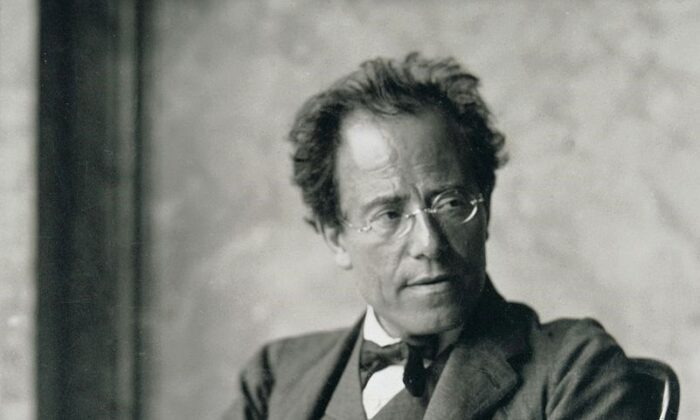Gustav Mahler in 1907. (Public Domain)