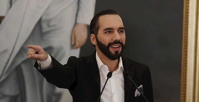 Nayib Bukele Escribe En Su Biografía De Twitter “dictador De El ...