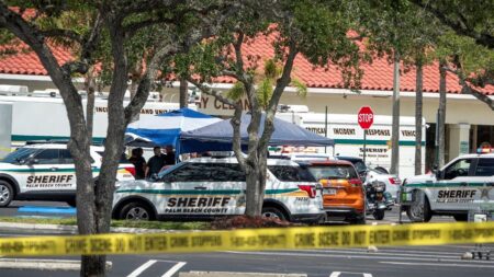 Una abuela y su nieto, víctimas del tiroteo en el supermercado de Florida