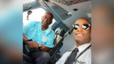 Piloto lleno de emoción revela a los pasajeros que es el primer vuelo que realiza junto a su padre