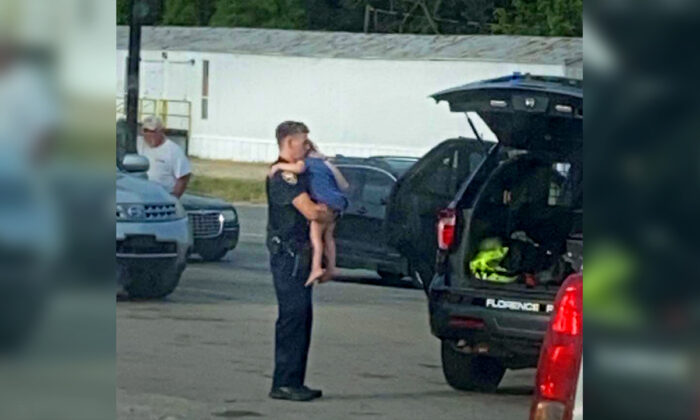 (Cortesía del Departamento de Policía de Florence, Alabama)