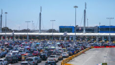 Migrantes intentan cruces ilegales hacia EE.UU. en coches particulares