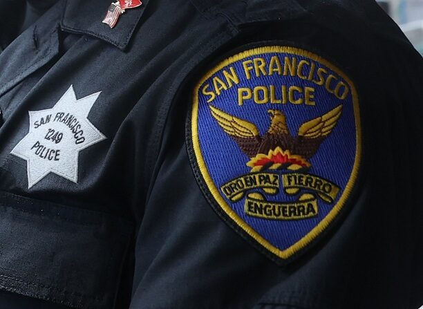 Escudo de la policía de San Francisco en una fotografía de archivo. (Justin Sullivan/Getty Images)