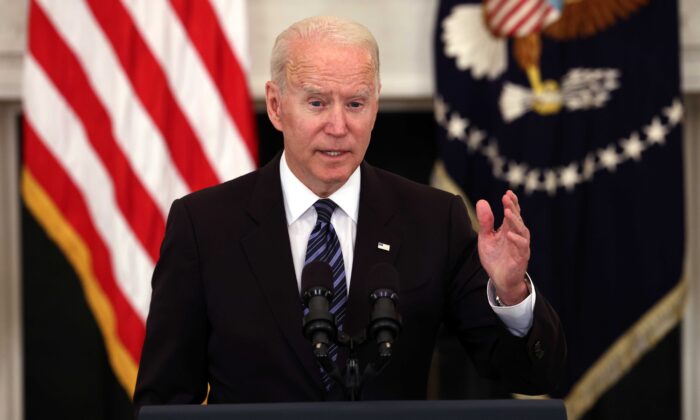 El presidente Joe Biden habla sobre las medidas de prevención de delitos con armas de fuego en la Casa Blanca en Washington, el 23 de junio de 2021. (Kevin Dietsch/Getty Images)