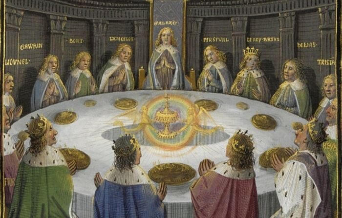 Los caballeros del Rey Arturo, reunidos en la Mesa Redonda para celebrar el Pentecostés, ven una visión del Santo Grial. Esta escena está representada en un manuscrito del siglo XV de "Lancelot y el Santo Grial". (Wikimedia Commons)