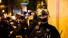 Todos los oficiales de respuesta rápida de la Policía de Portland renuncian tras acusación de un agente