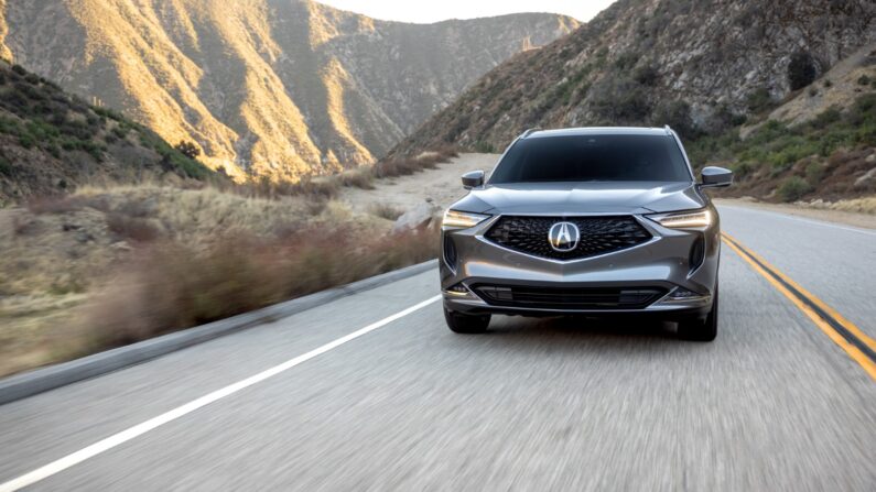 2022 MDX Advance