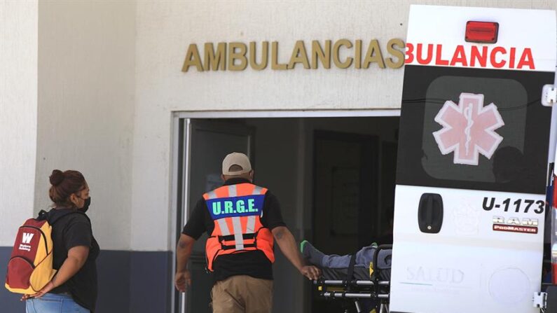 Al lugar acudieron unidades de Protección Civil de Durango, de la Cruz Roja y de la Guardia Nacional para atender a las víctimas. EFE/Luis Torres/Archivo