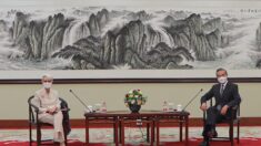 El régimen chino convierte las reuniones entre Estados Unidos y China en un ataque de propaganda