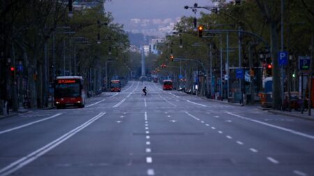 Justicia española declara inconstitucional segundo estado de alarma por covid-19