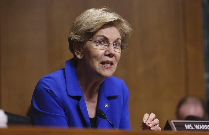 La senadora Elizabeth Warren (D-Mass.) habla durante una audiencia en el Capitolio en Washington, el 8 de junio de 2021. (Evelyn Hockstein/Getty Images)