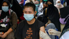 Cuestionan eficacia de vacuna china Sinovac: Tailandia opta por un refuerzo de AstraZeneca