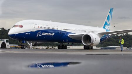 Un nuevo problema en el Boeing 787 Dreamliner puede ralentizar su producción