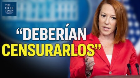 Al Descubierto: “Deberían censurarlos” dijo Jen Psaki sobre las personas antivacunas en Facebook