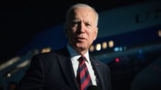 Biden dice que es factible que los CDC extiendan guía de mascarillas a escolares menores de 12 años