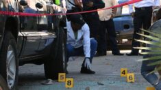 Dos policías mueren en una emboscada contra alcaldesa mexicana