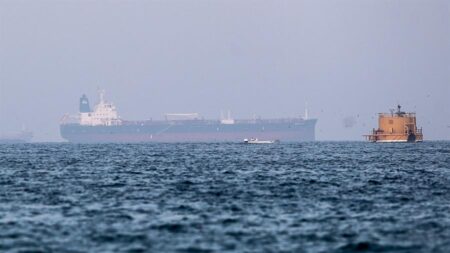 Irán niega su papel en el ataque al petrolero y dice que busca la seguridad en el Golfo Pérsico