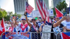 Miles de personas en Miami salieron a pedir por la libertad para Cuba, Nicaragua y Venezuela