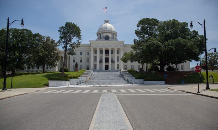 El edificio del Capitolio del Estado de Alabama en Montgomery, Alabama, el 19 de mayo de 2019. (Seth Herald/AFP a través de Getty Images)