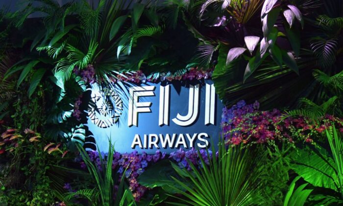 Esta foto ilustrativa tomada el 15 de noviembre de 2019 muestra el logotipo de Fiji Airways en el centro de entrega de Airbus en Colomiers, suroeste de Francia. (Pascal Pavani/AFP a través de Getty Images)