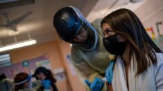 Universidad de Puerto Rico da de baja a alumnos por no estar vacunados contra la COVID-19