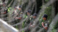Presos se amotinan en Guatemala y retienen a 17 guardias y director de cárcel