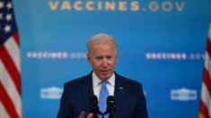 Biden pide a empresas que obliguen a vacunarse contra COVID-19