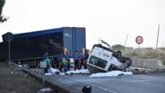 Al menos 3 mexicanos entre los 10 muertos de accidente de furgoneta en Texas