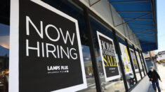 Hay 1 millón más de ofertas laborales que de estadounidenses buscando empleo: Informe