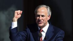 Gobernador de Texas promulga ley de reforma electoral