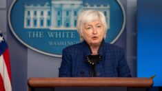 Yellen: Ómicron podría afectar la recuperación económica y la inflación ya no es “transitoria”
