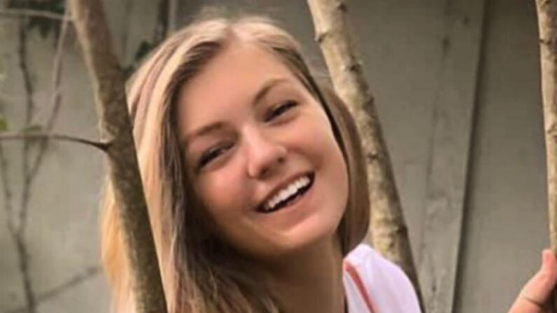Fotografía cedida por el FBI de Gabrielle 'Gabby' Petito, la joven de 22 años que estuvo desaparecida y cuya muerte ha sido confirmada como "homicidio". (EFE/FBI)