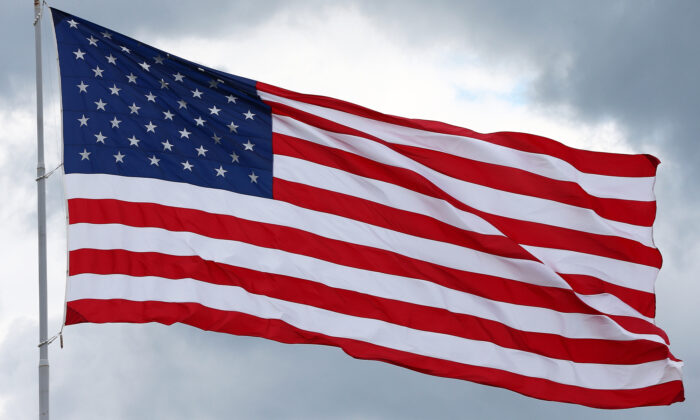 Una bandera estadounidense en una fotografía de archivo. (Tom Pennington/Getty Images)