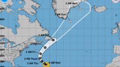 Huracán Larry mantiene la fuerza en su avance por el Atlántico