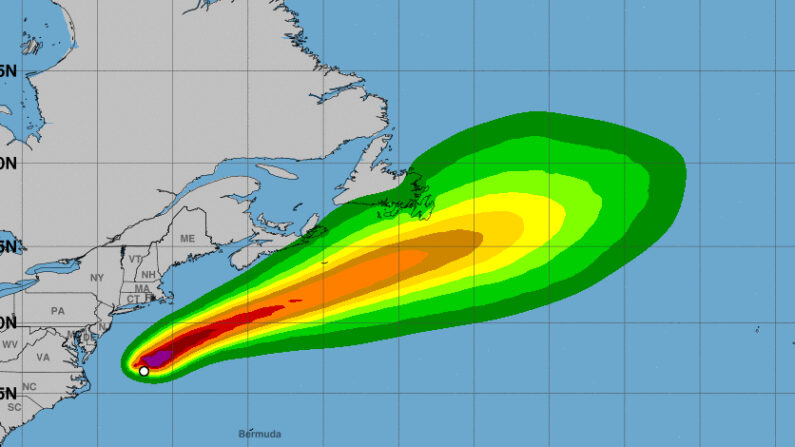 Imagen cedida el 17 de septiembre de 2021 por la Oficina Nacional de Administración Oceánica y Atmosférica de Estados Unidos (NOAA), a través del Centro Nacional de Huracanes (NHC), en la que se registró la localización de la tormenta tropical Odette, a las 14.00 hora local (18.00 GMT). NOAA-NHC