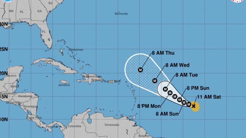 Imagen cedida el 25 de septiembre de 2021 por la Oficina Nacional de Administración Oceánica y Atmosférica de Estados Unidos (NOAA), a través del Centro Nacional de Huracanes (NHC), en la que se registró la localización del huracán Sam, a las 11.00 hora local (15.00 GMT). NOAA-NHC