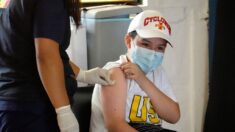 Ecuador empieza vacunación a menores de 12 a 15 años desde este lunes