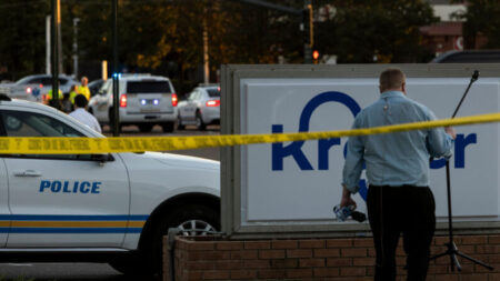 Identifican al sospechoso que disparó de manera masiva en un supermercado de Tennessee