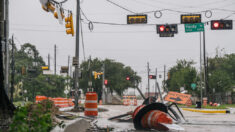 Nicholas se degrada a tormenta mientras descarga fuertes lluvias en Texas