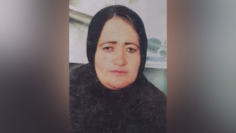  Negar Masoomi, una mujer policía afgana que fue brutalmente asesinada delante de su familia en Ghor el 4 de septiembre de 2021. (Cortesía de la familia de Negar/CNN) 