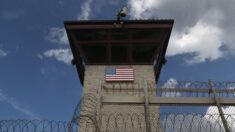 DHS busca contratista privado que “domine el criollo haitiano” para centro migratorio de Guantánamo