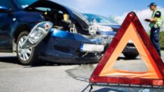 Comisario argentino se salva de extraño accidente: ¡Su auto voló!
