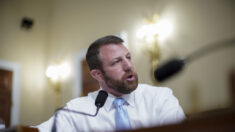 «Lo volvería a hacer mañana», dice congresista tras intento de rescatar a americanos varados en Afganistán