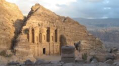 Antigua ciudad perdida de Petra entre las nuevas maravillas del mundo
