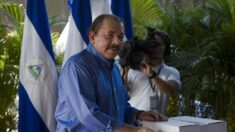 Nicaragua vota en las elecciones municipales sin tres partidos opositores