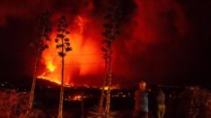 El volcán de La Palma sigue rugiendo mientras sube la sismicidad