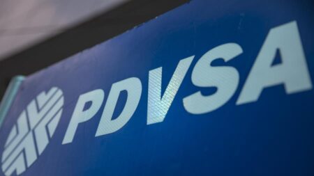 EE.UU. acusa a 10 venezolanos, españoles y costarricenses de violar ley de sanciones a PDVSA